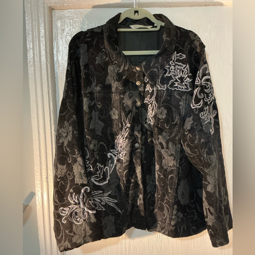 Avenue Black Floral Teddy Jacket